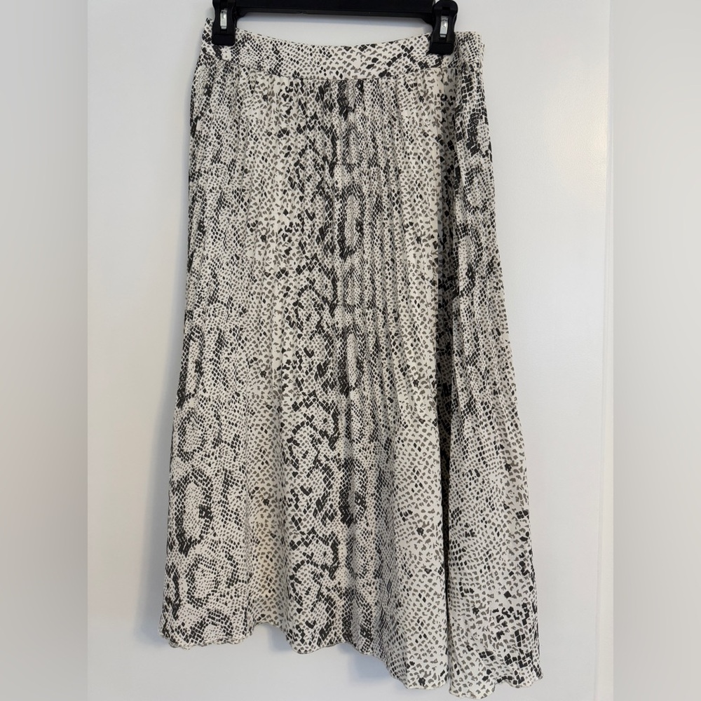 J. Crew Snake Print Skirt in Black and White - Picture 2 of 3